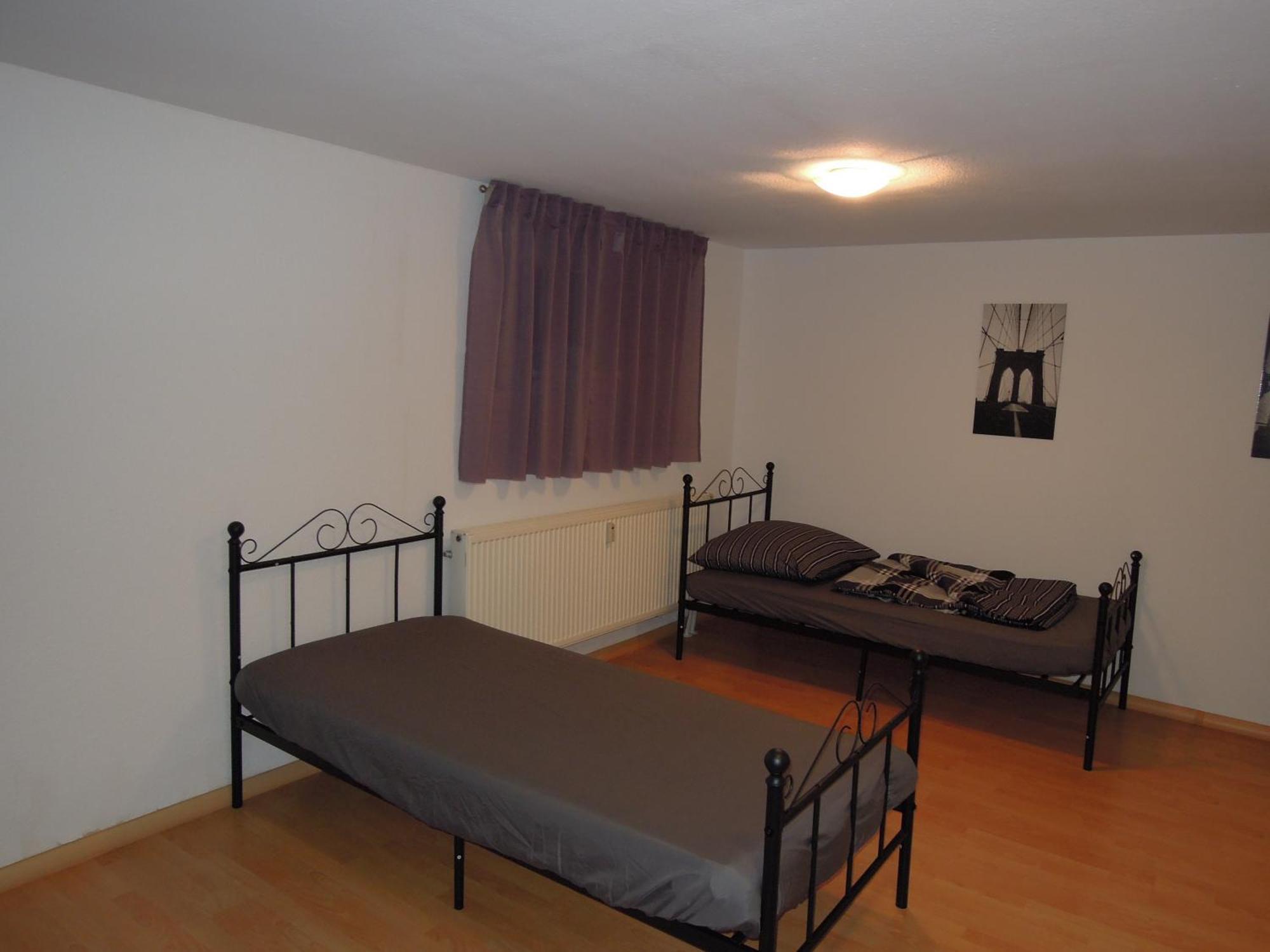 Ferienwohnung Monteurzimmer 2 Haus อาร์นชตัดท์ ภายนอก รูปภาพ